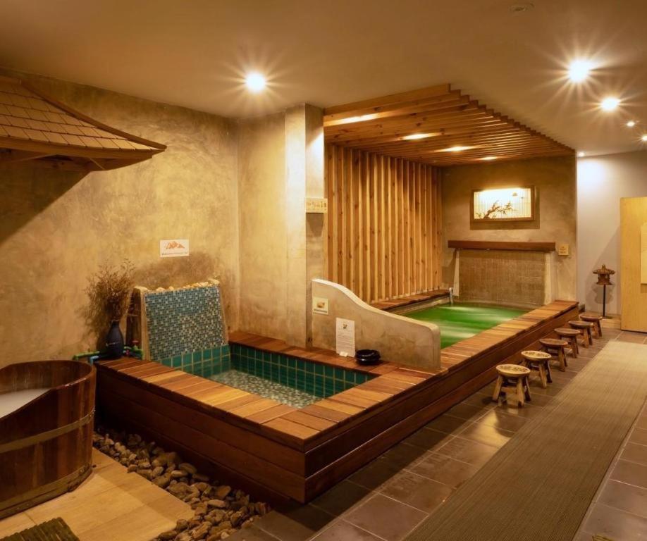 Haikin Ryokan Chiang Mai Exterior photo
