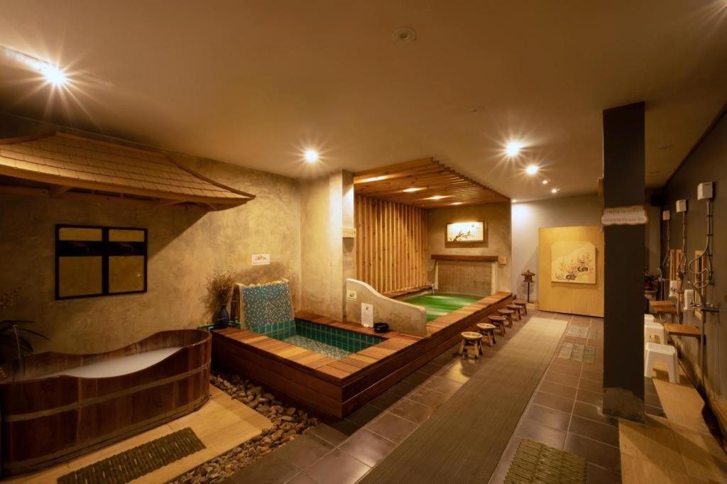 Haikin Ryokan Chiang Mai Exterior photo