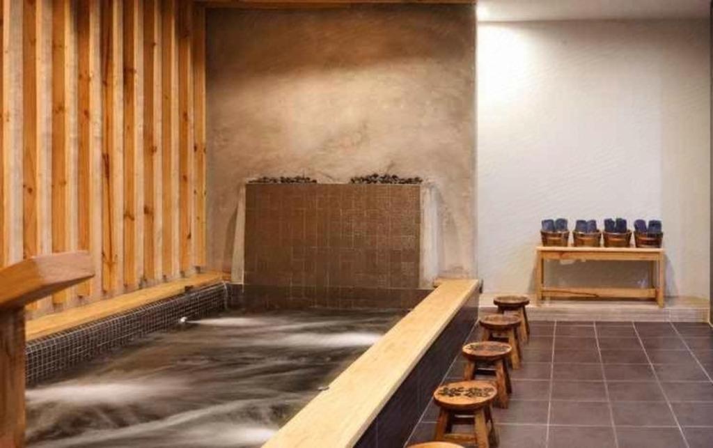 Haikin Ryokan Chiang Mai Exterior photo